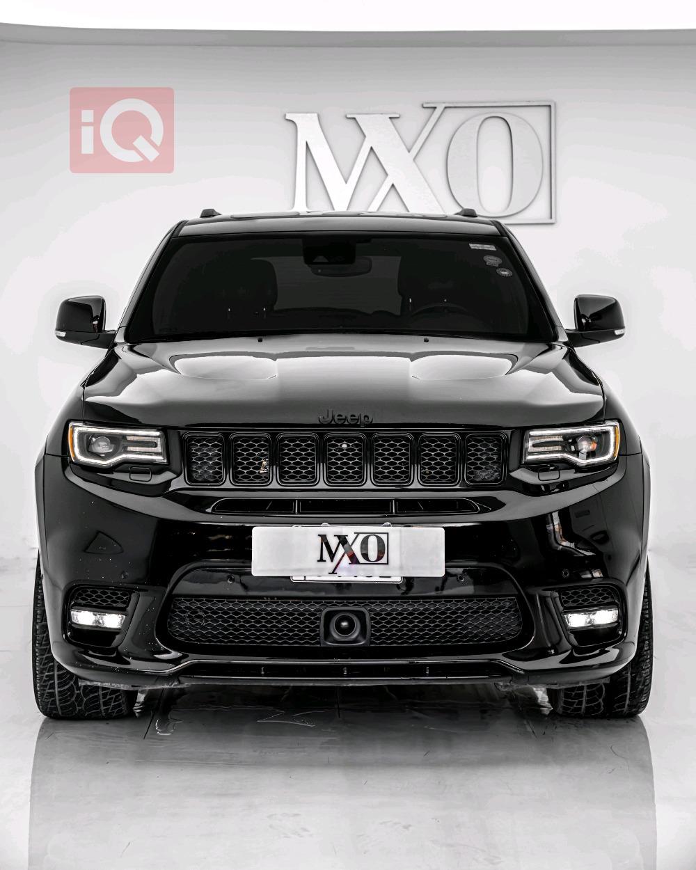 جیپ گراند شیرۆکی